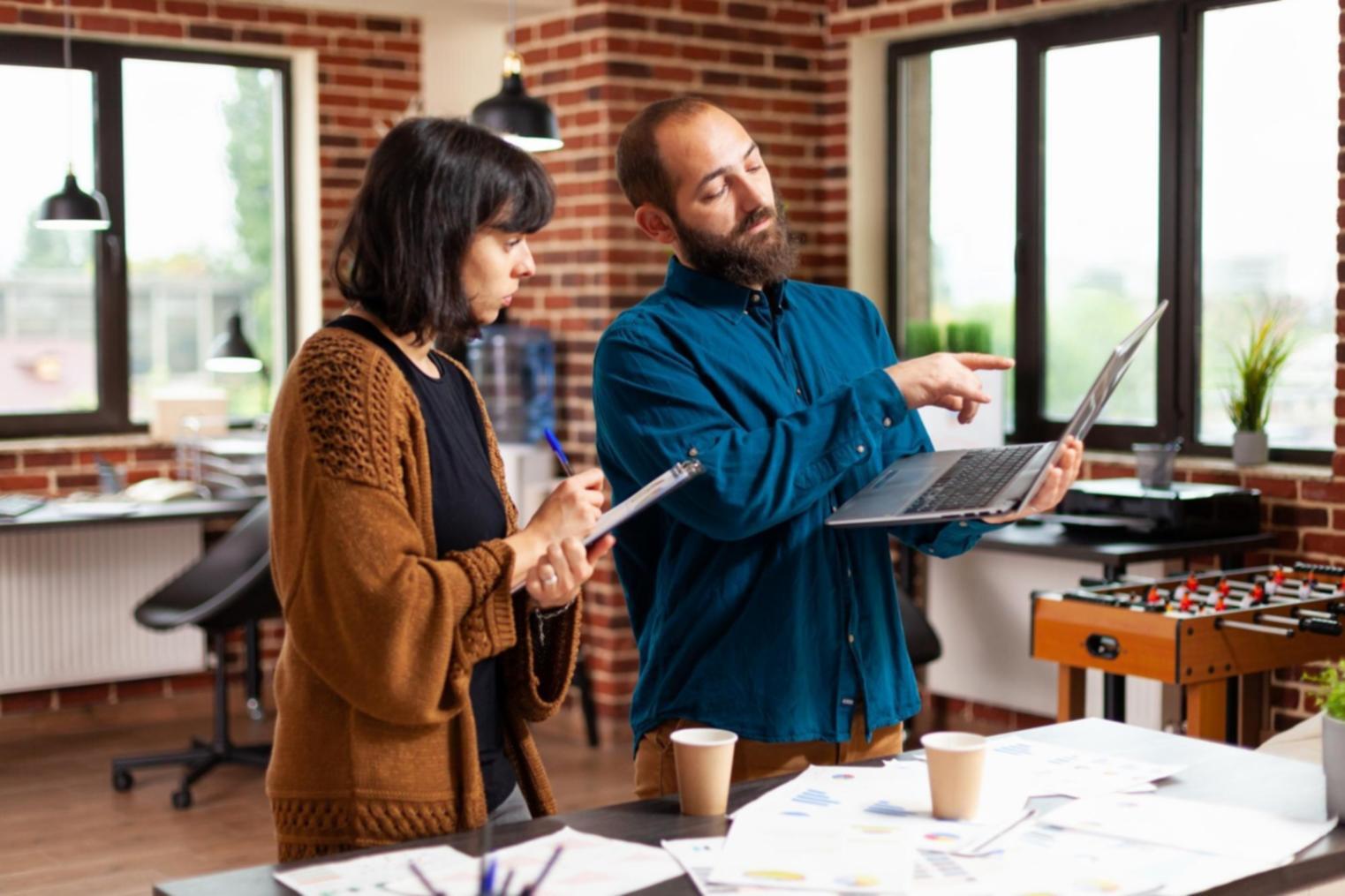 Praktische Finanzbildung und Workshop-Atmosphäre